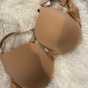 Victoria’s Secret bra